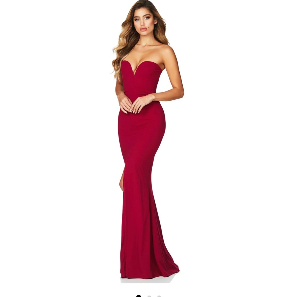 Nookie honey gown in Ruby